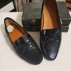 Womans driving shoes size 8 medium